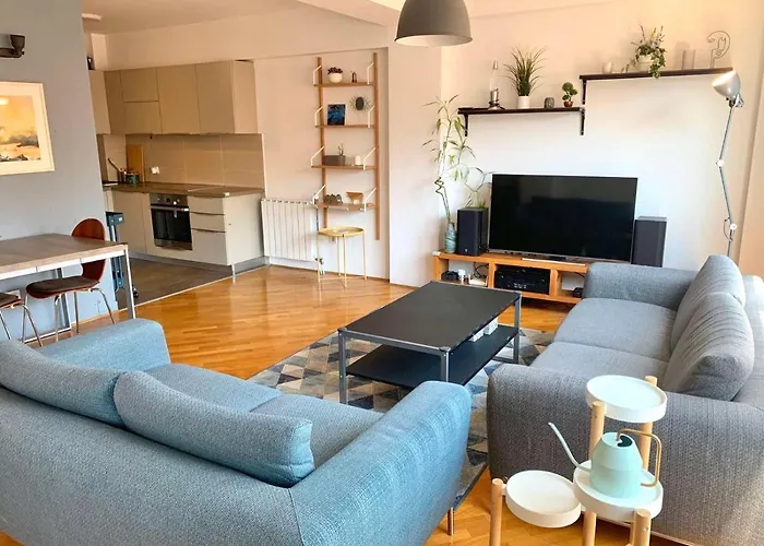 Modern On Perfect Location *